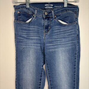 SIGNATURE by LEVI STRAUSS Curvy Skinny Jean Womens 27"W X34"L Light Wash Denim